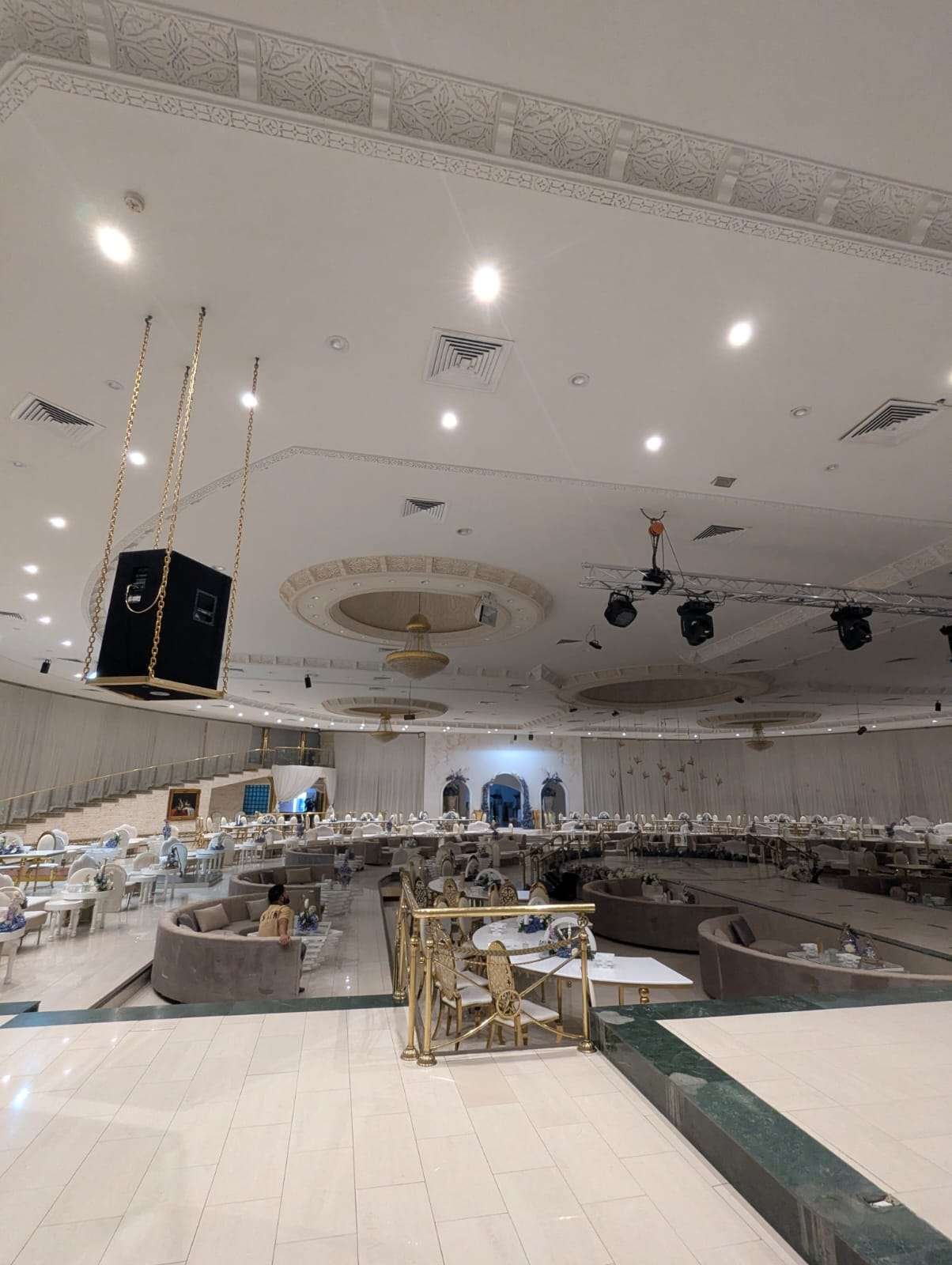 قاعة نجوم الليل - شارع المطار الطائف-2